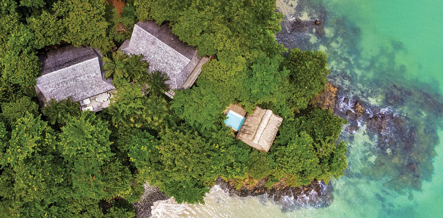An aerial view of Casita Sombras, showing two separate sites tastefully set apart so the multiple guests are ensured privacy | Islas Secas 